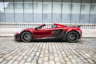 McLaren - 12C
